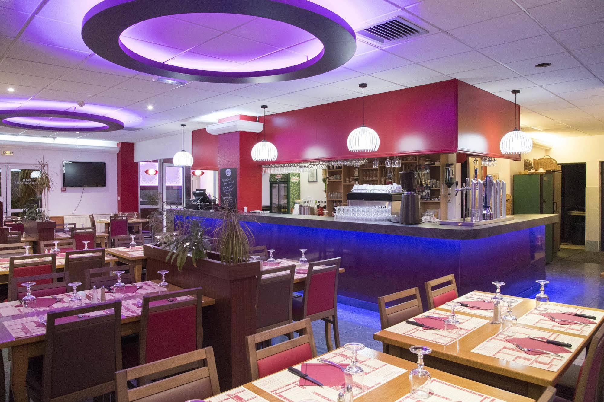 Hotel Restaurant Kyriad Direct Dijon Nord - Zenith - Toison D'Or מראה חיצוני תמונה